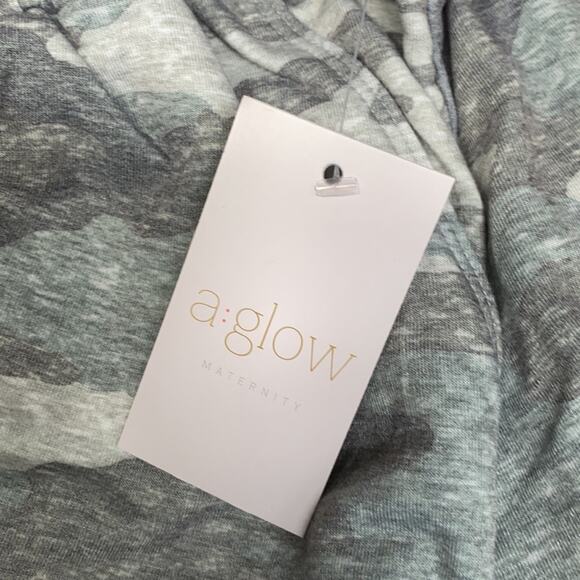 A:Glow Camo Maternity under belly lounge shorts - Picture 4 of 11